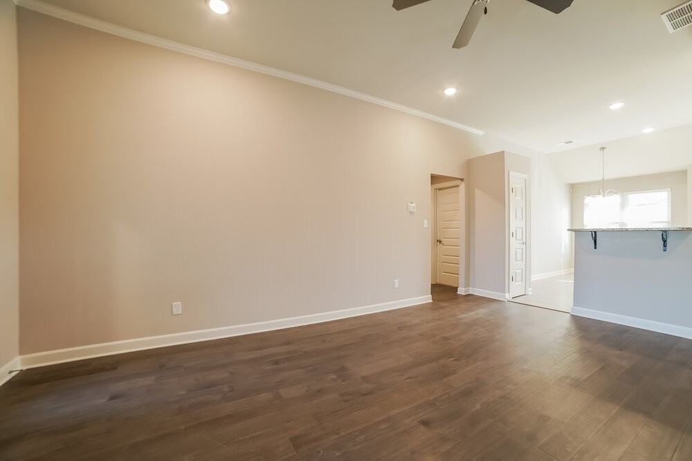 7760 Melisa Dr - Photo 6 of 16