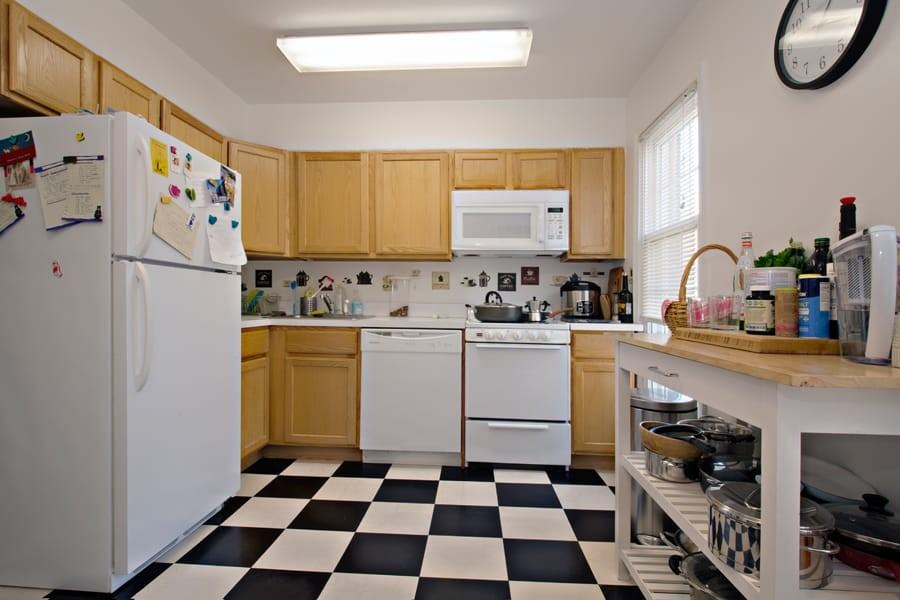 1821 Biltmore St Nw #B - Photo 4 of 15