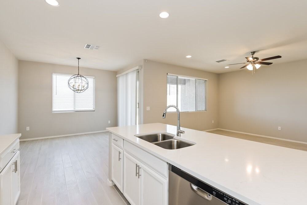 13875 E Silver Pine Trl - Photo 7 of 16