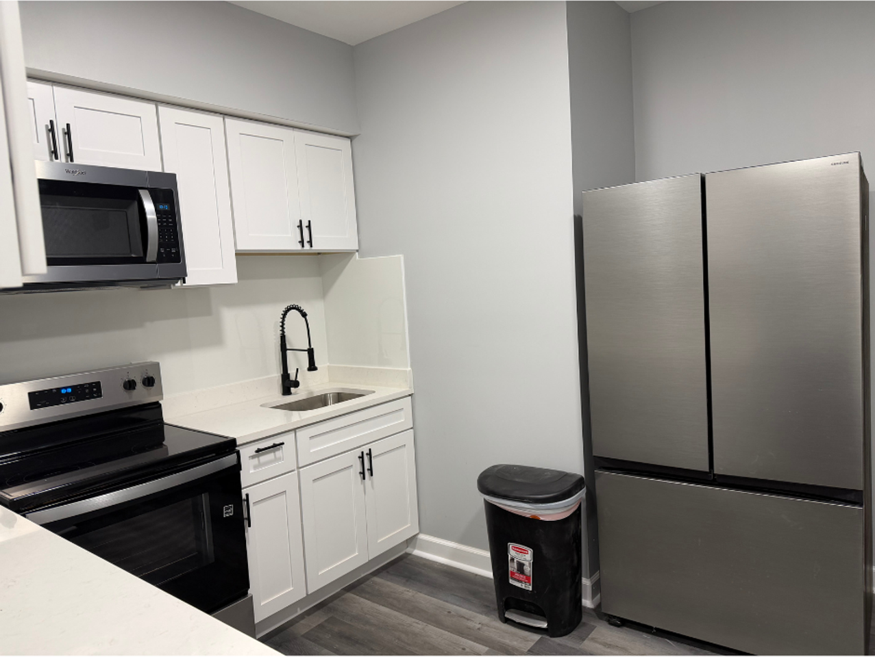 3718 E Lombard St - Photo 6 of 12