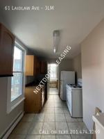featured image of 61 Laidlaw Ave #3LM