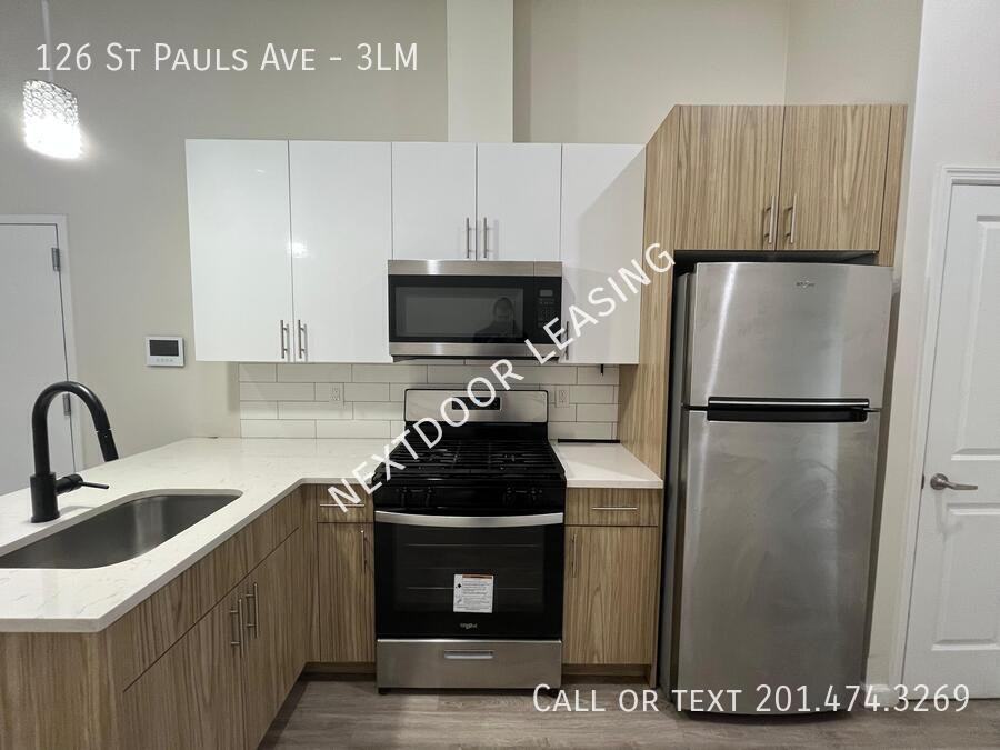 126 Saint Pauls Ave #3LM - Photo 2 of 10