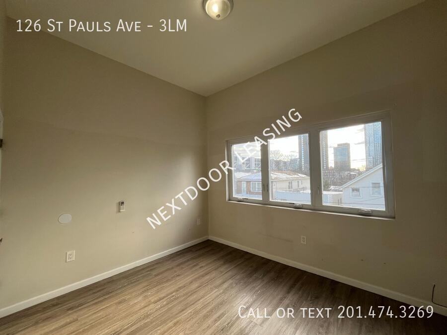 126 Saint Pauls Ave #3LM - Photo 6 of 10