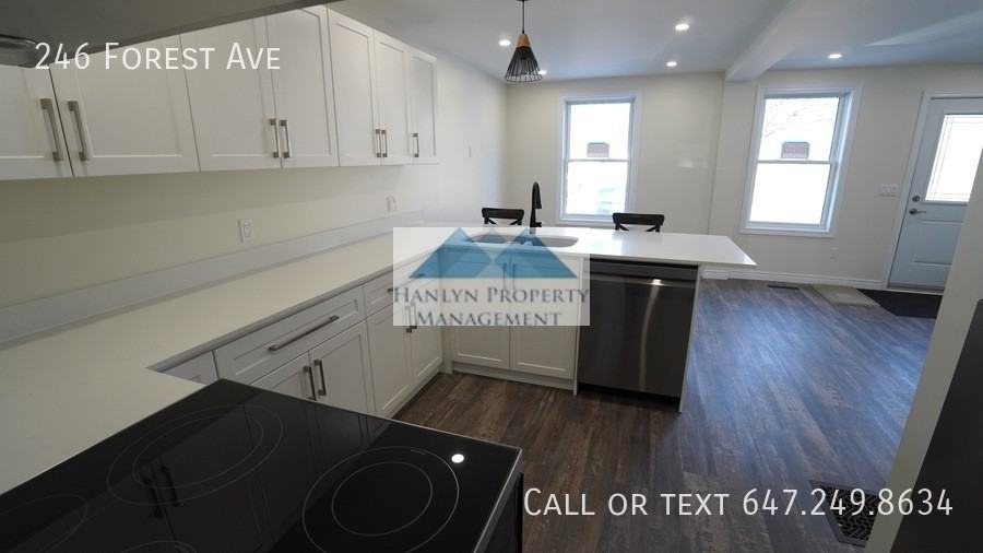 246 Forest Ave - Photo 6 of 24