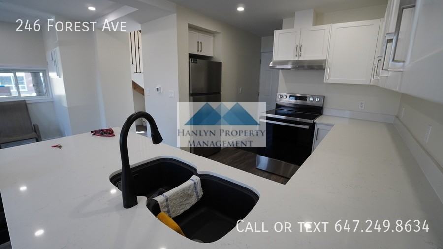 246 Forest Ave - Photo 7 of 24