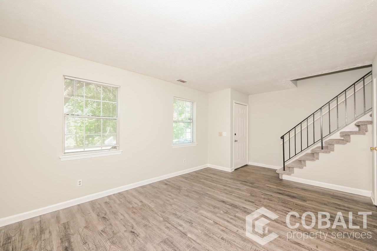 3514 Creekview Pl #3514 - Photo 5 of 25