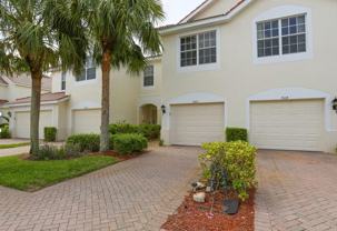 960 Hampton Circle - Photo 1 of 1