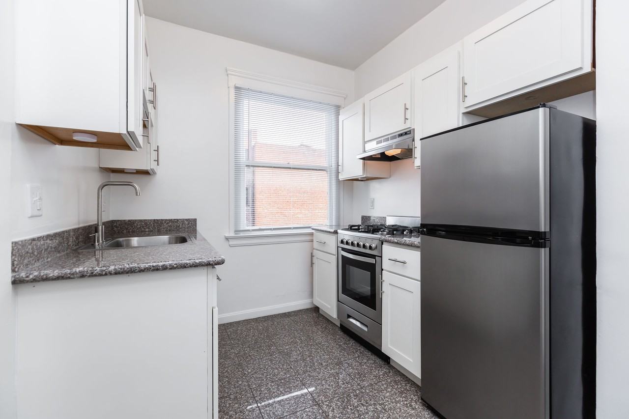 320 Turk - Photo 4 of 10