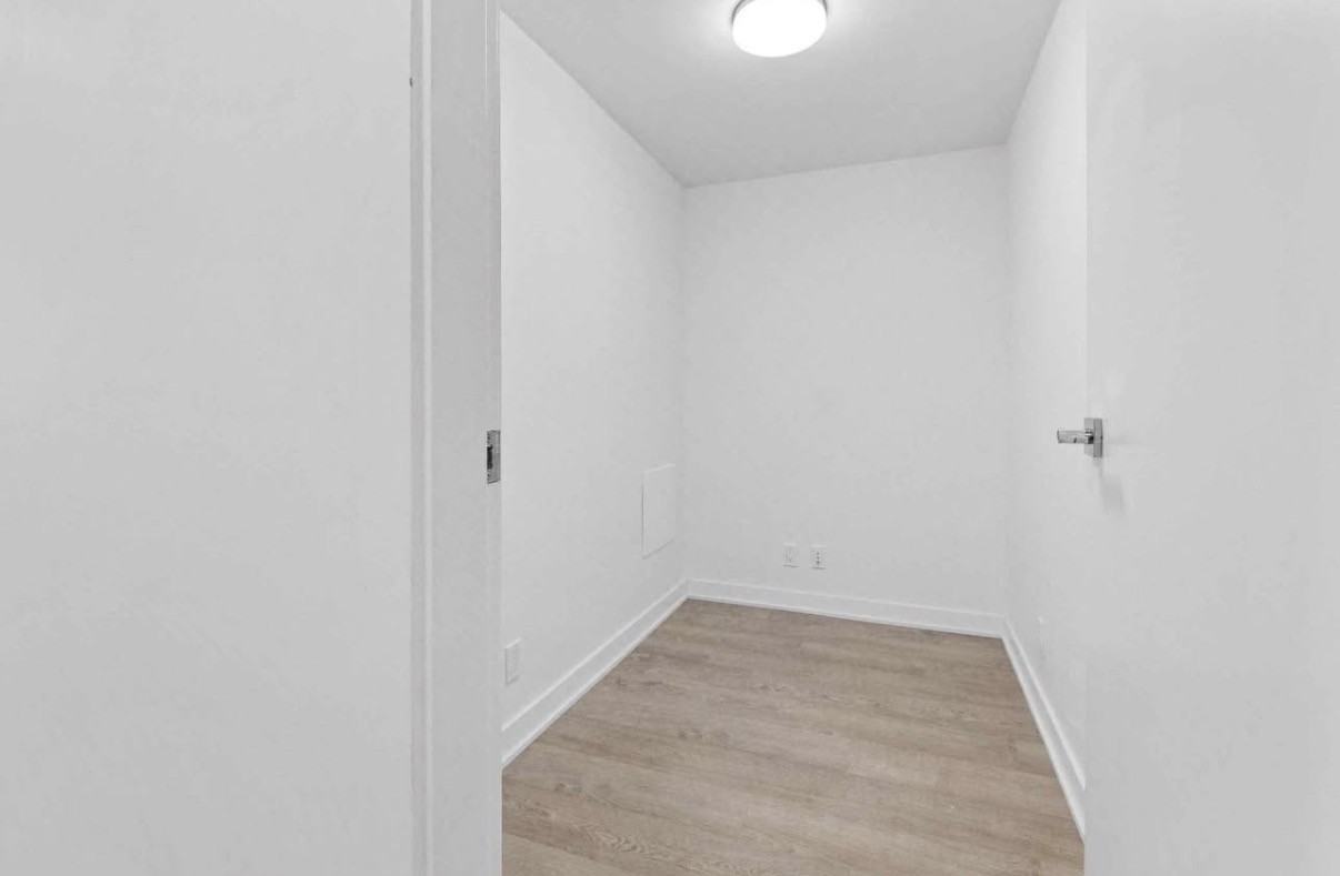 1401 Hunter Street #605 - Photo 2 of 13