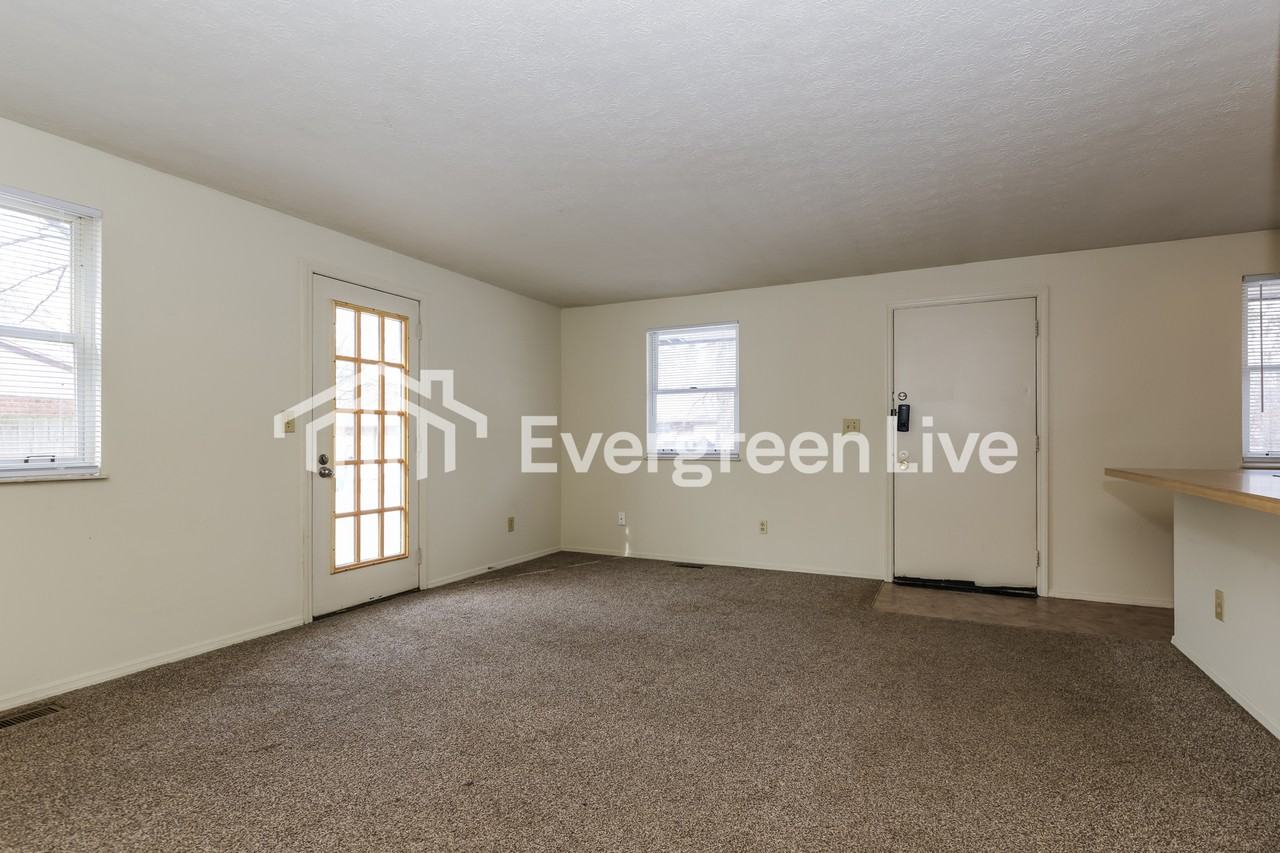 8266 Mount Mckinley Dr - Photo 4 of 14