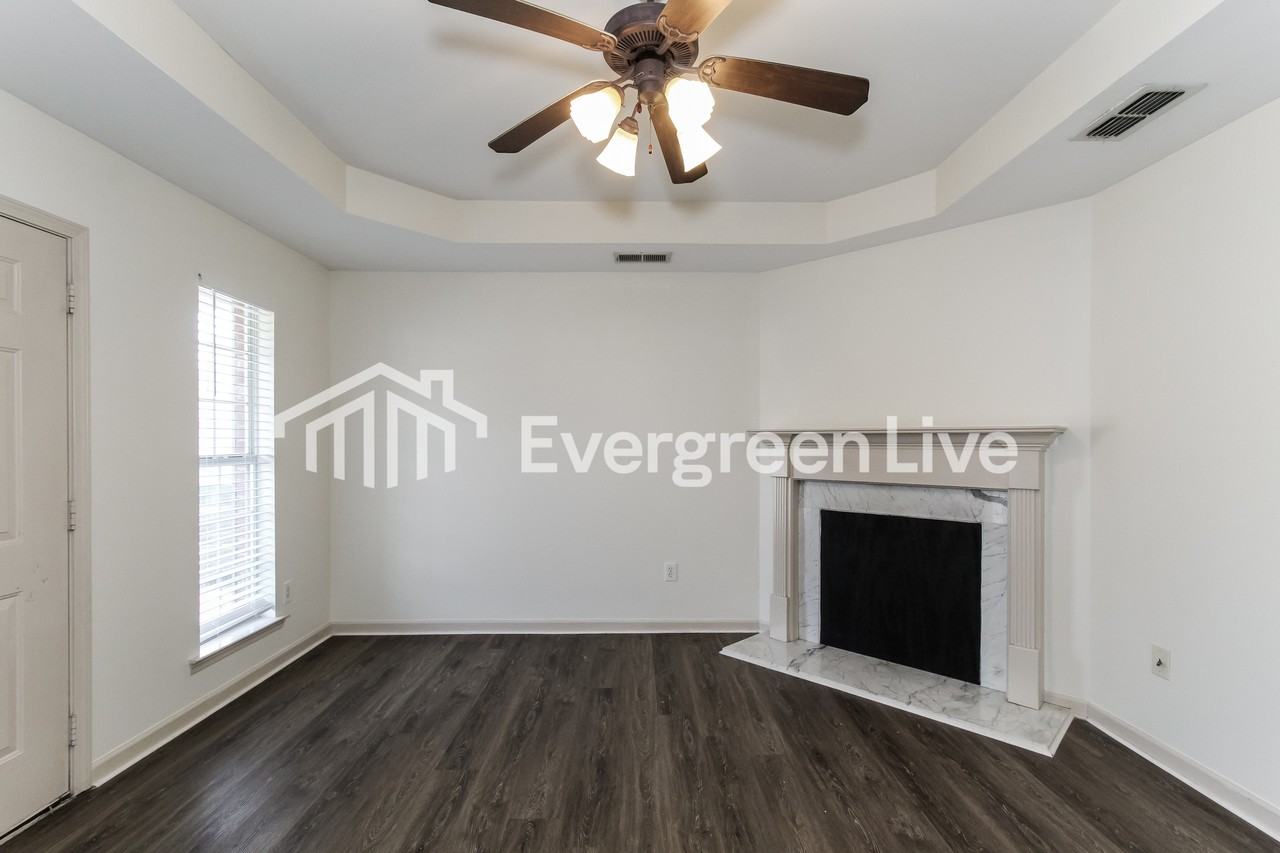 111 Cove Lndg - Photo 7 of 15