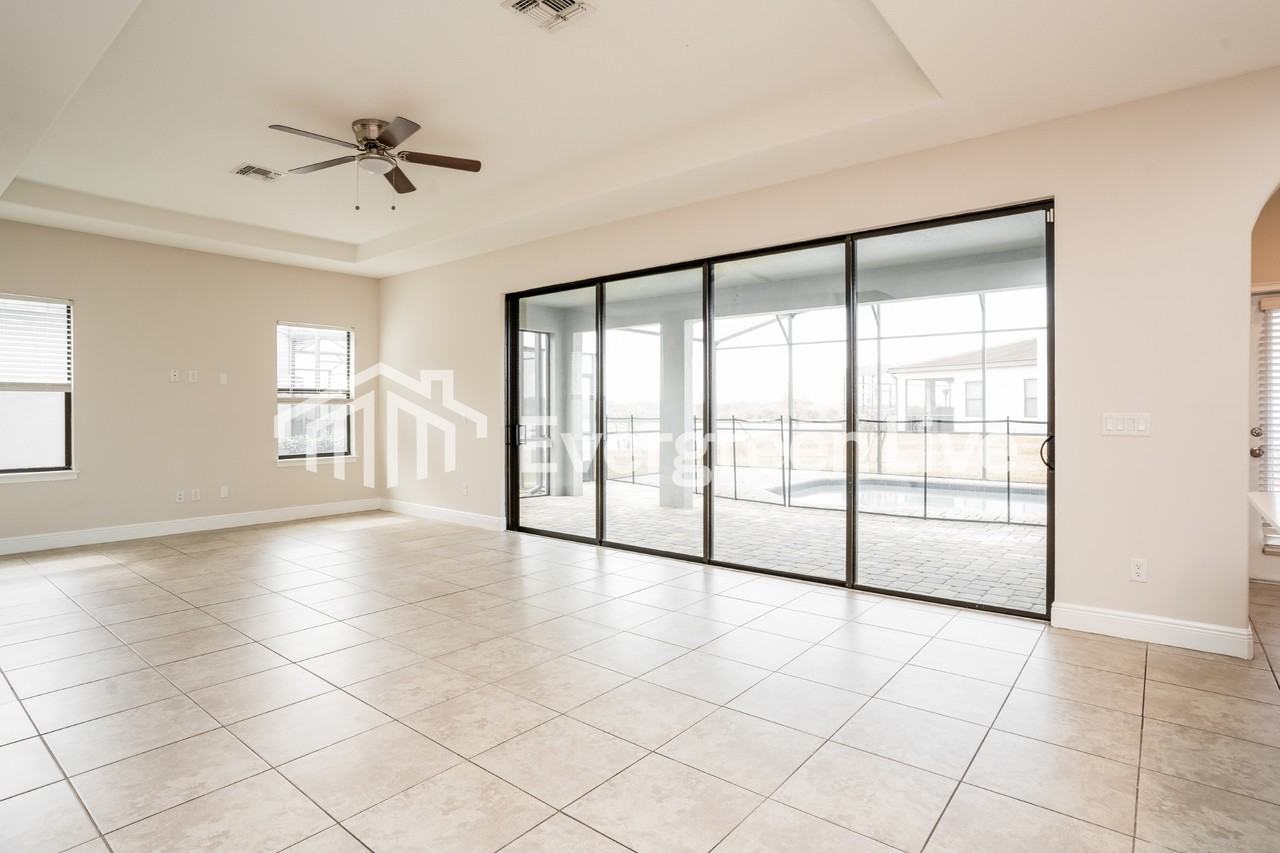 193 Macaulay'S Cv - Photo 4 of 15