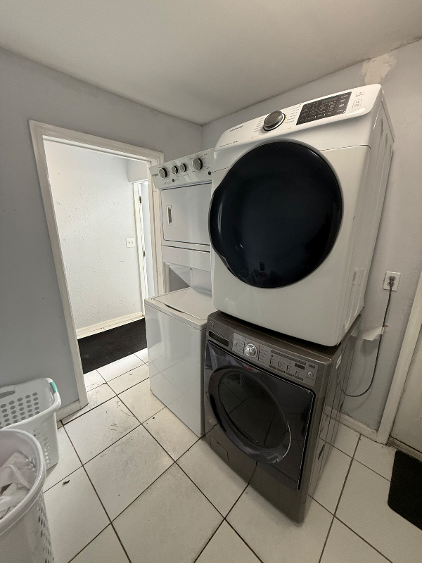 548 Nw 2nd Way #A5 - Photo 6 of 9