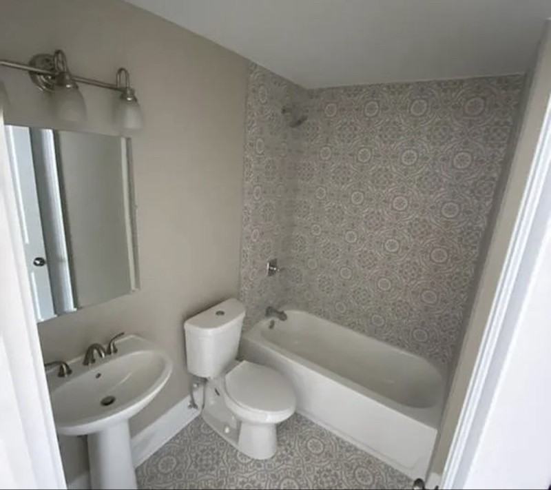 915 N Rocheblave St - Photo 7 of 8