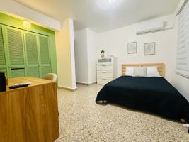 featured image of 10 Calle Domingo Marrero #2