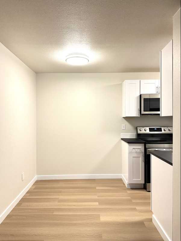 8714 35th Ave Ne #201 - Photo 3 of 12