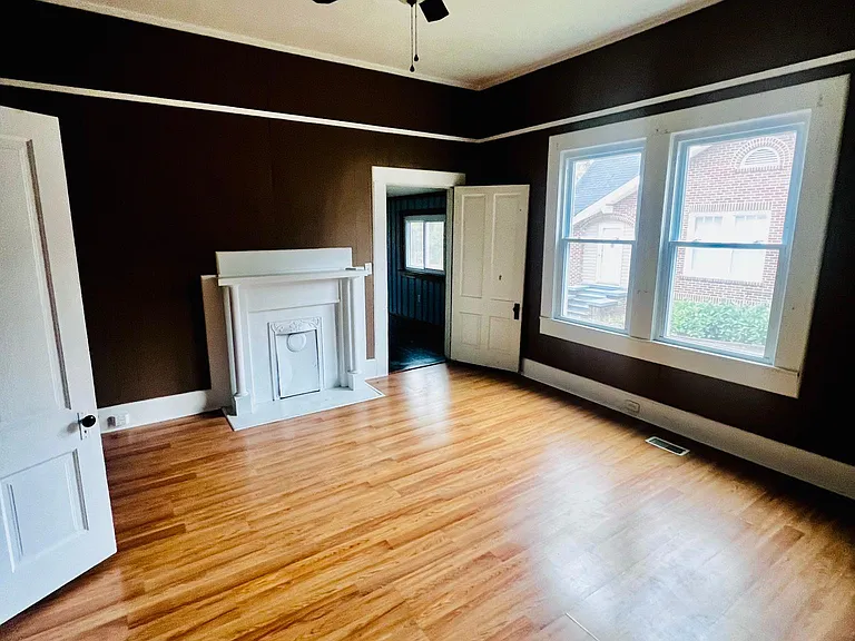 513 Creswell Ave - Photo 5 of 13