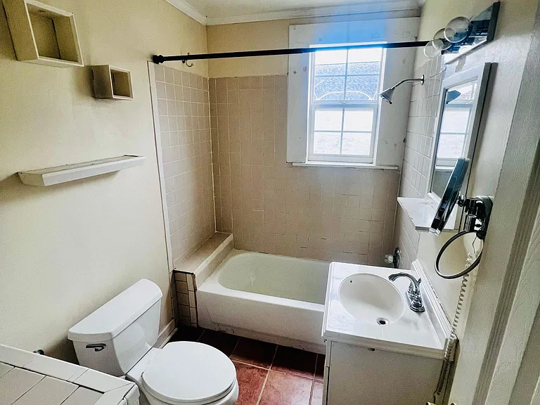 513 Creswell Ave - Photo 7 of 13