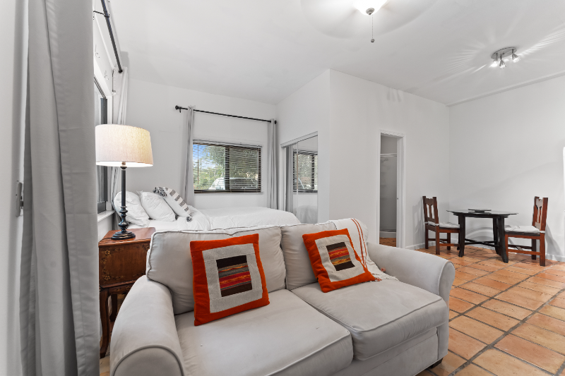 3371 Sw 22nd St #1 - Photo 6 of 18