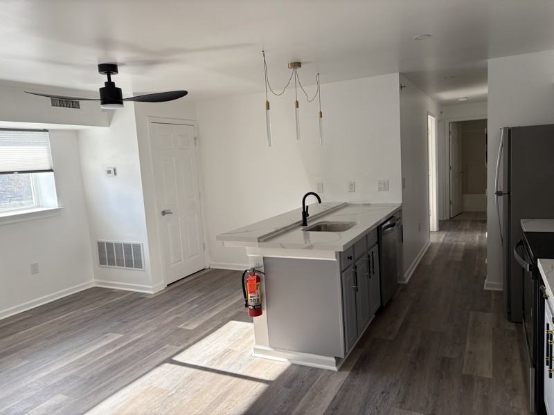 150 N Main St #A308 - Photo 3 of 12