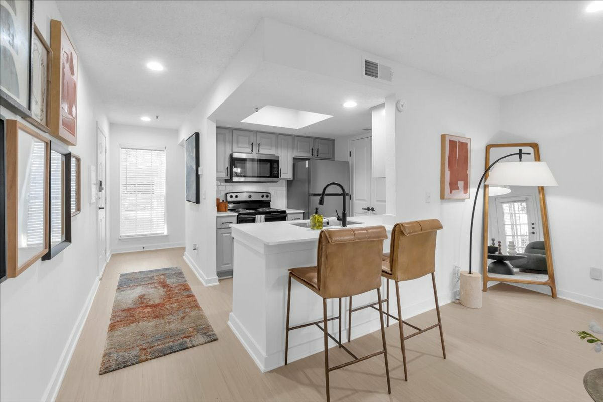 The Monte - Photo 3 of 25