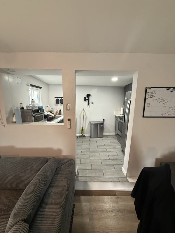 12426 S Vermont Ave #C - Photo 6 of 10