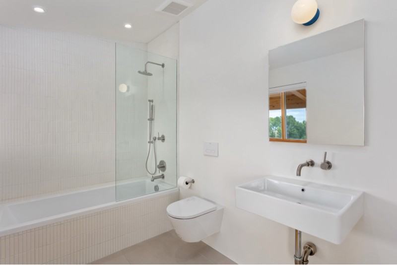 1276 Sycamore Rd - Photo 4 of 8