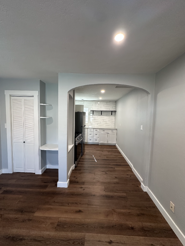 2001 Biehn St #6 - Photo 4 of 16