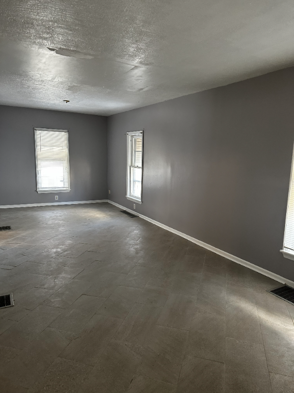 516 Washington Ave - Photo 5 of 14