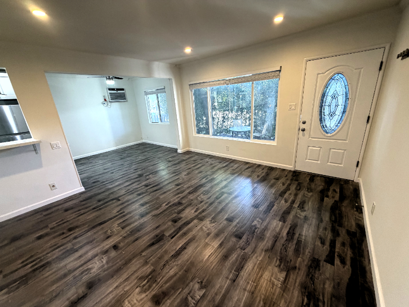 1040 N Sierra Bonita Ave #1 - Photo 3 of 38