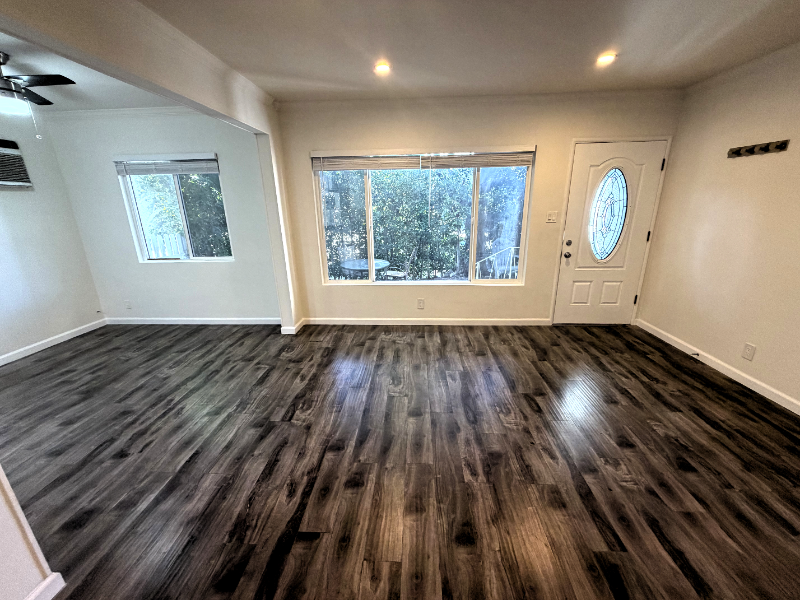 1040 N Sierra Bonita Ave #1 - Photo 4 of 38