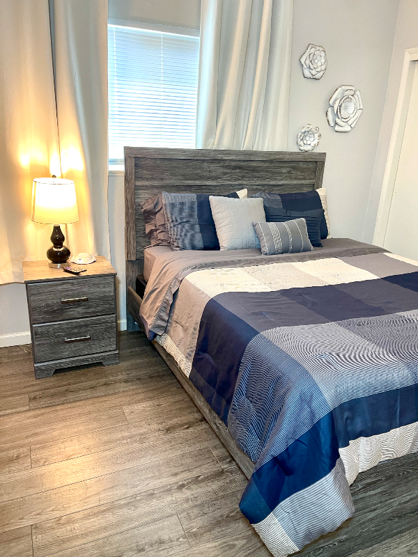 1117 N 11th Ave #A - Photo 6 of 13