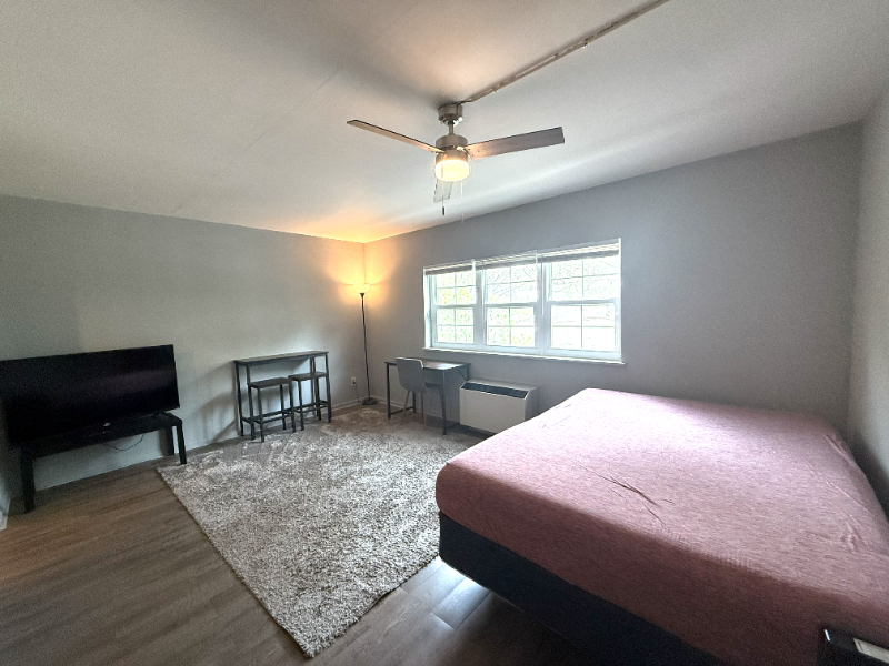 6850 Blue Heron Blvd #606 - Photo 2 of 12