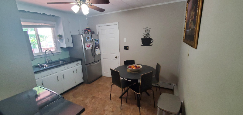 1A Richard Ave - Photo 4 of 13