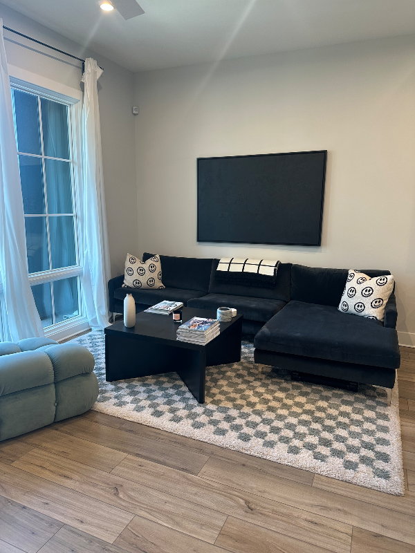 1296 Longreen Ter Nw #7 - Photo 4 of 14