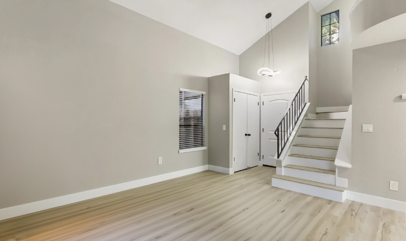 3532 Del Sol Way - Photo 4 of 11