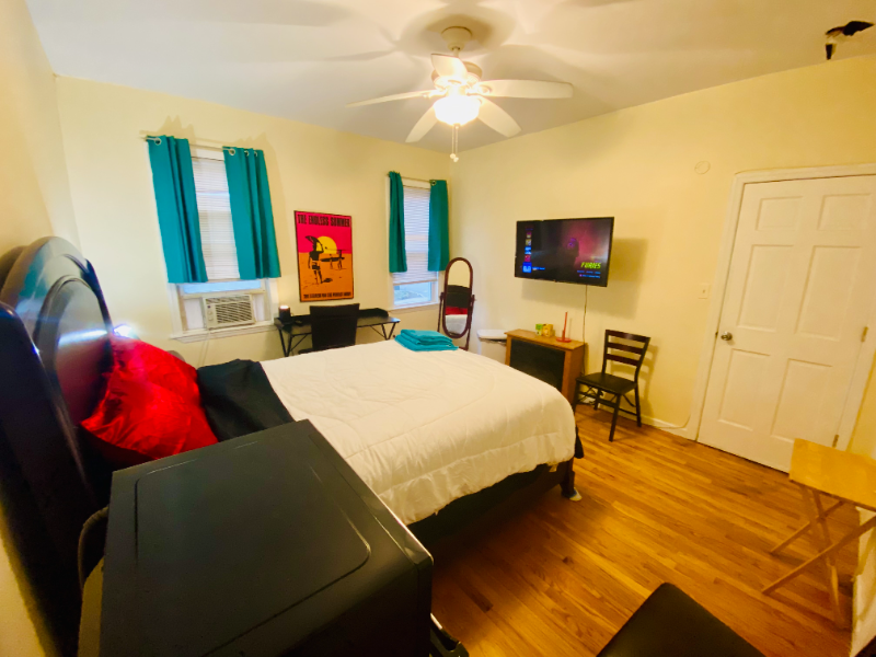 20 Vineyard Ave - Photo 2 of 9