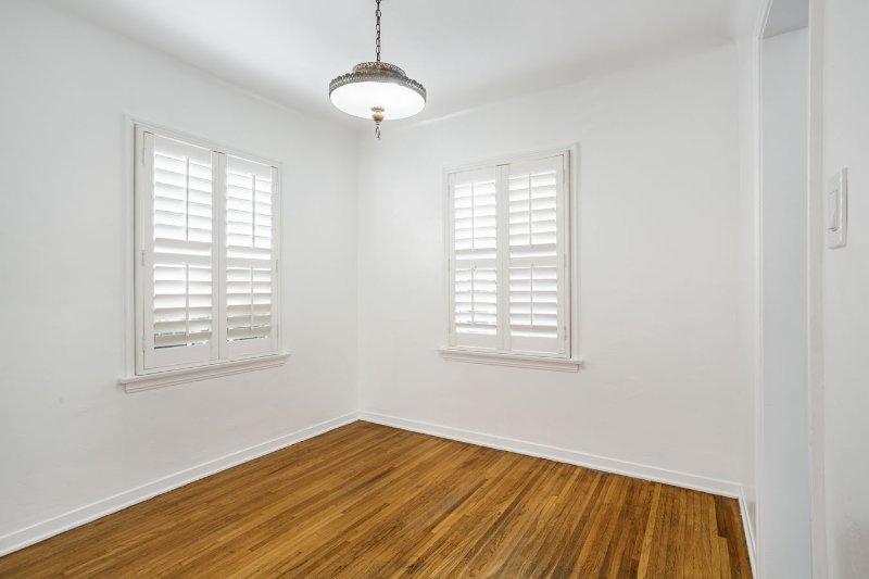 2900 Griffith Park Blvd - Photo 5 of 16