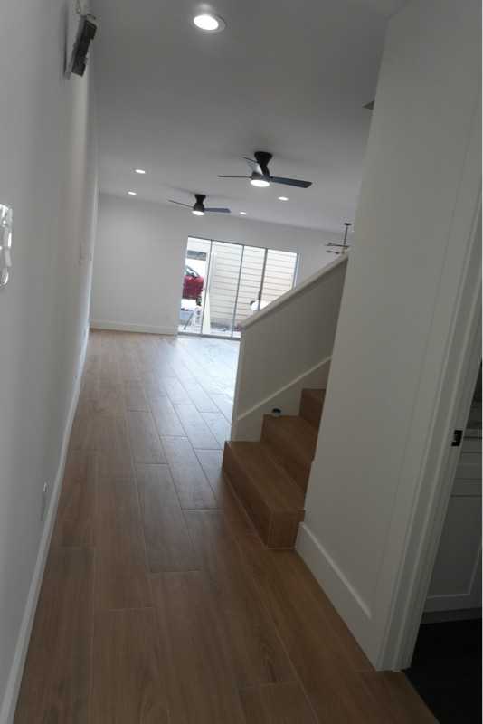 11840 Barryknoll Ln - Photo 5 of 22