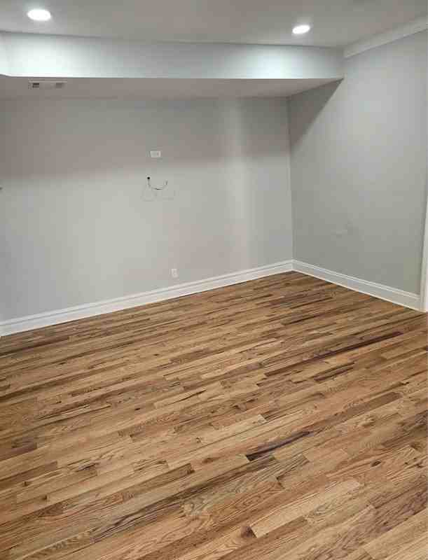 412 Leslie St #1L - Photo 2 of 17