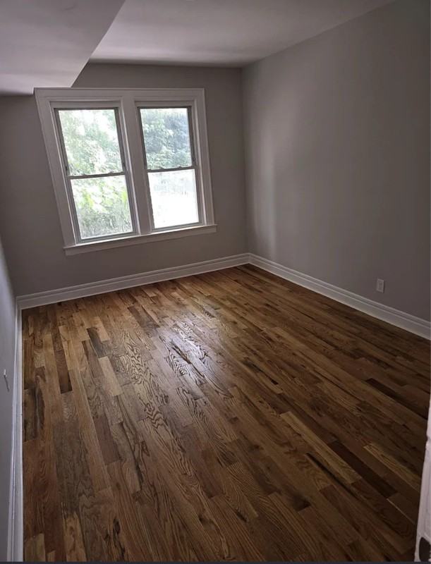 412 Leslie St #1L - Photo 3 of 17