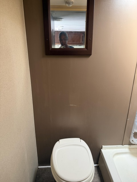 196 13th St - Photo 4 of 8