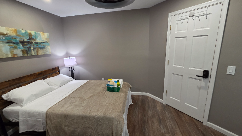 1421 S Carey St #B2 - Photo 4 of 11