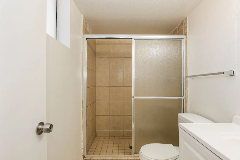 3011 N 86th Ave - Photo 6 of 12