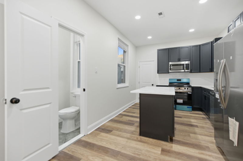 6313 N Garnet St - Photo 7 of 20