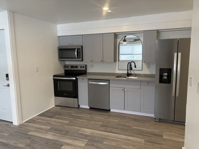 150 N Main St - Photo 5 of 13