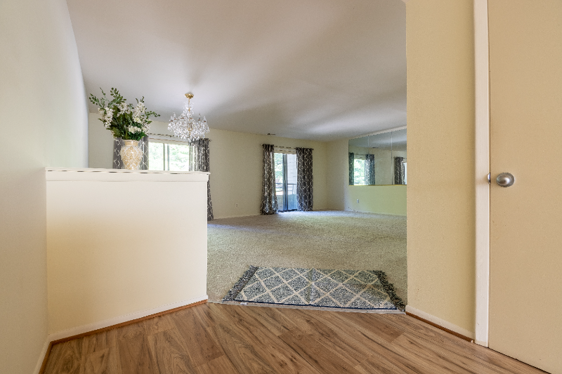 6903 Jones View Dr #2B - Photo 2 of 18