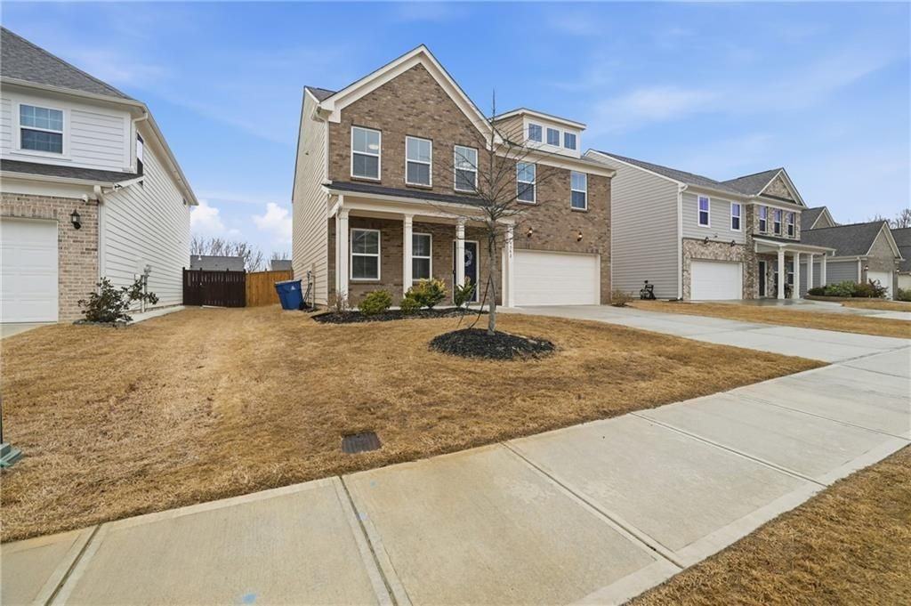 1543 Maston Rd - Photo 3 of 50