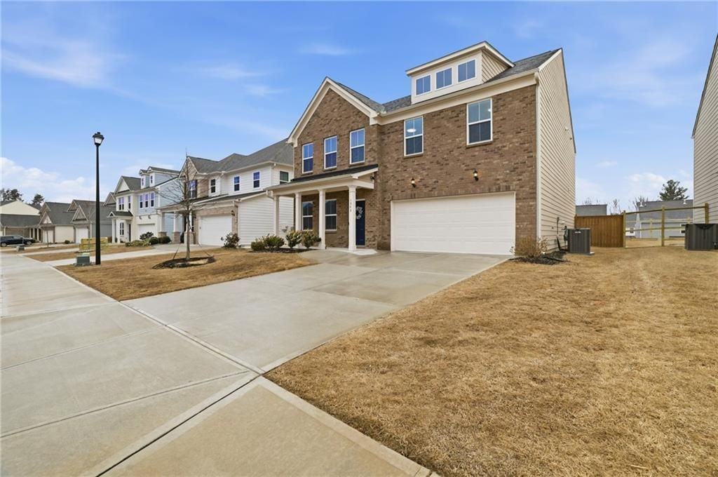 1543 Maston Rd - Photo 4 of 50