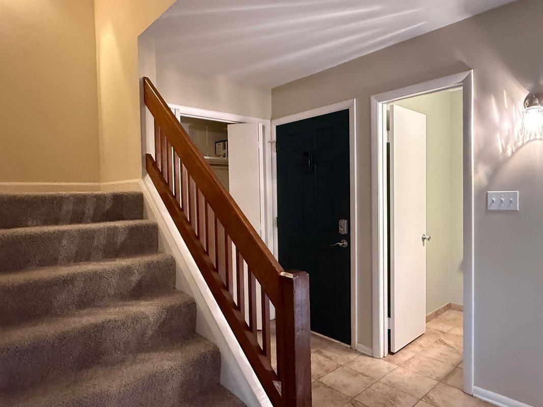 82 Summer E - Photo 2 of 16